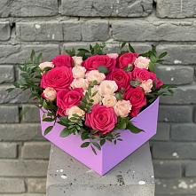 Цветочная композиция из Розы в коробке в Клинцах