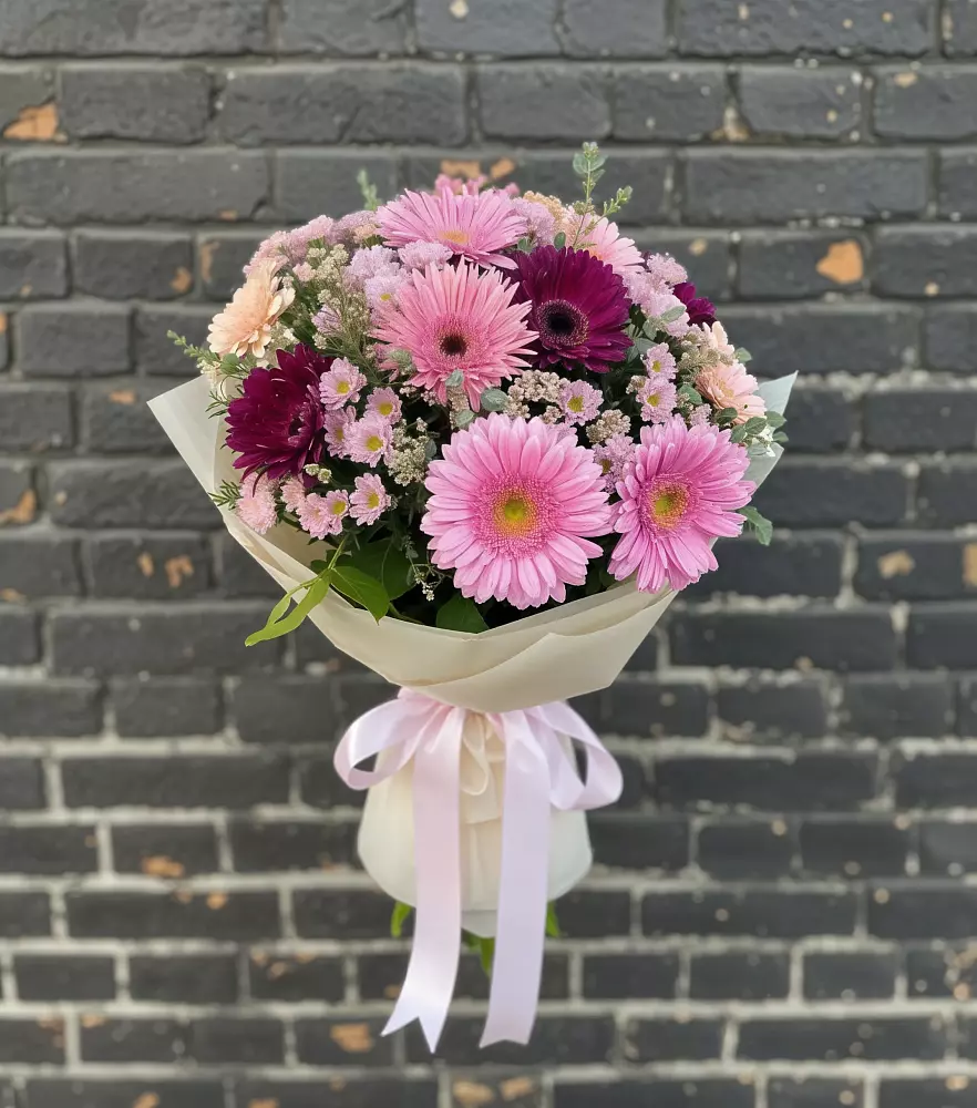 Букет цветов из: Герберы и Хризантемы в Клинцах