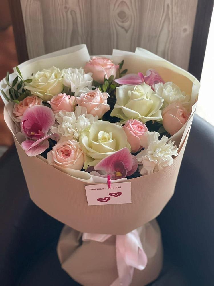 Букет цветов из: Орхидеи, Розы и Гвоздики в Клинцах