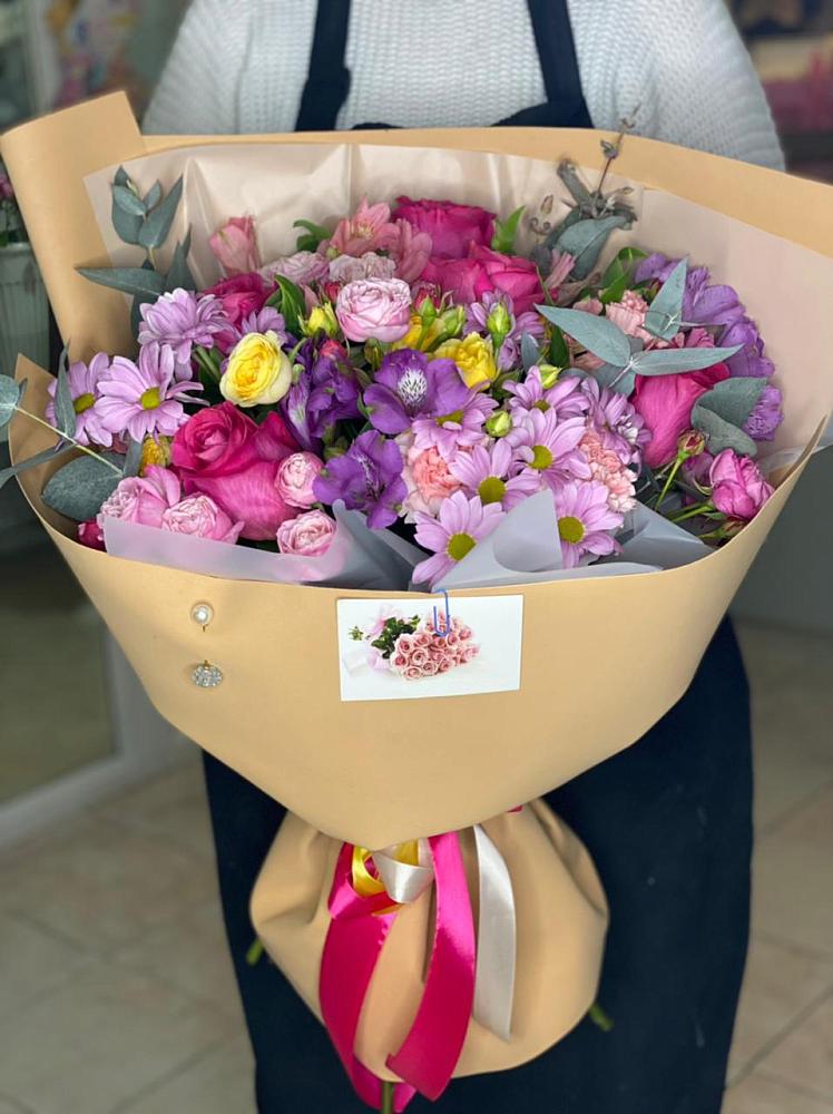 Букет цветов из: Хризантемы, Гвоздики и Альстромерии в Клинцах