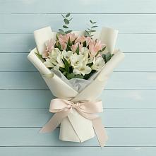 Букет цветов из:  Альстромерии в Клинцах