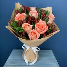 Букет цветов из:  Розы и Альстромерии в Клинцах