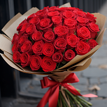Букет 51 Красная роза Эдлесс Лав в Клинцах