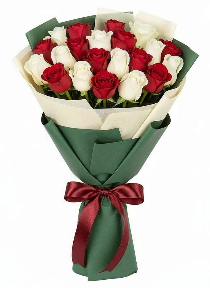 Букет Микс из красных и белых роз в Клинцах