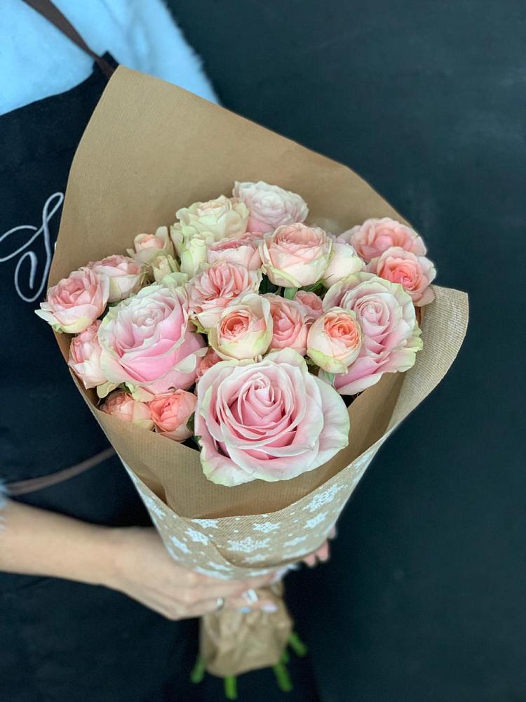 Букет цветов из: Хризантемы и Розы в Клинцах