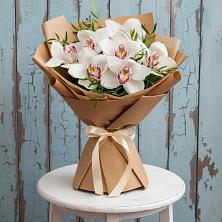 Букет цветов из:  Орхидеи и Розы в Клинцах