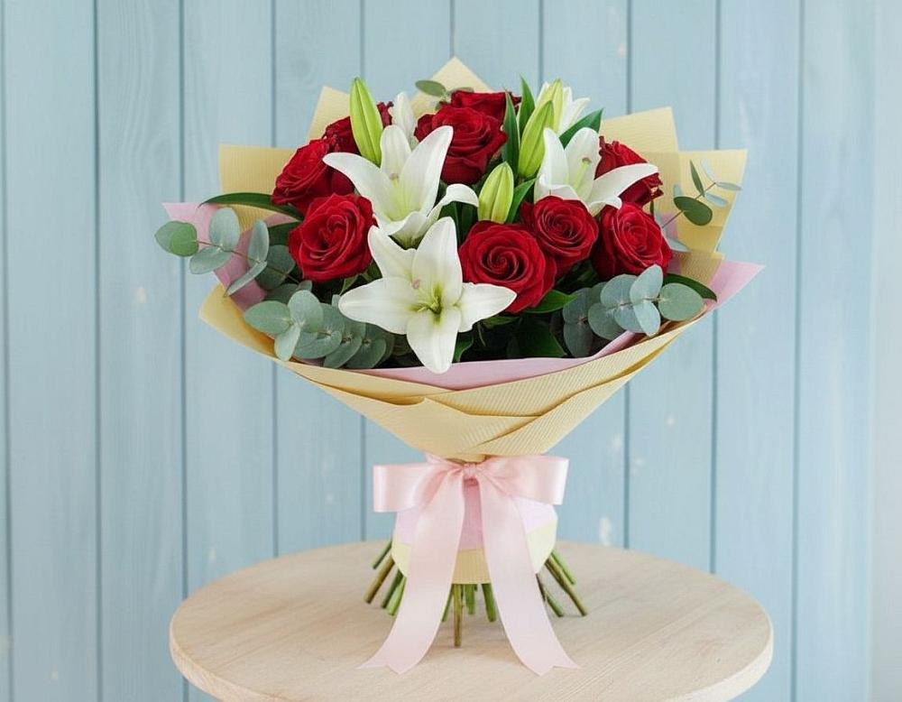 Букет цветов из: Лилии и Розы в Клинцах